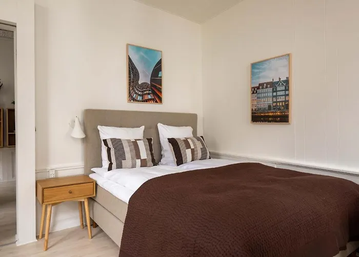 Homey 2br For 6 Near Stroget كوبنهاجن