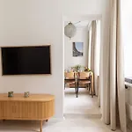 Homey 2br For 6 Near Stroget Appartement