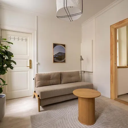 Homey 2br For 6 Near Stroget * Copenhagen