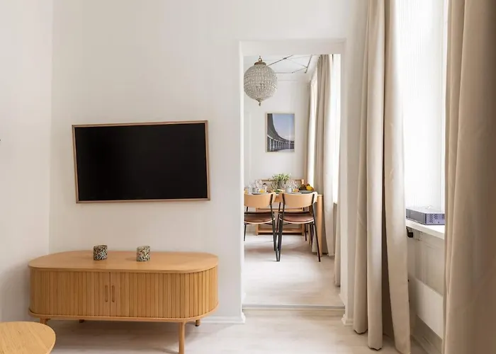 Homey 2br For 6 Near Stroget Апартаменты