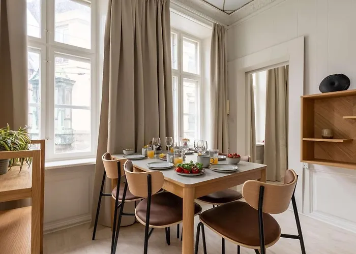 Homey 2br For 6 Near Stroget Апартаменты